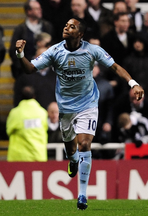 科曼：荷兰足球的人才太多了，我对明年的世界杯充满了期待（科曼：荷兰足球人才济济，我对明年世界杯信心十足）