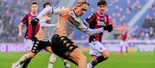 卡雷拉斯：我的位置是左边卫，但能适应教练在任何时候的要求