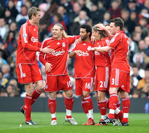 爱德华兹连续6场30+，追平队史最长30+场次纪录