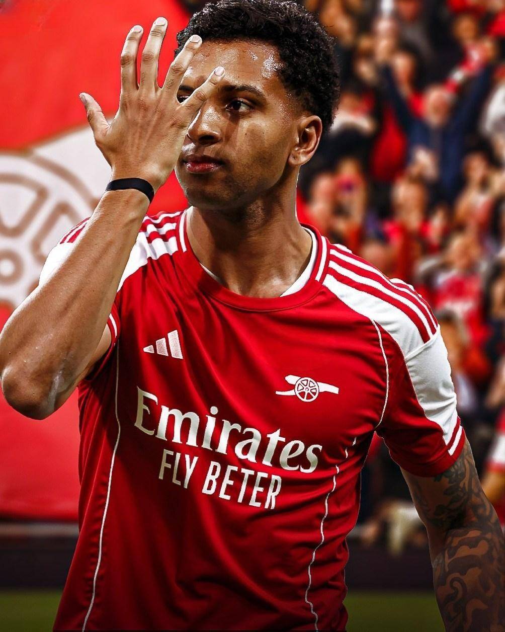 足球英超冬窗“标王”浮现，转会费惊人